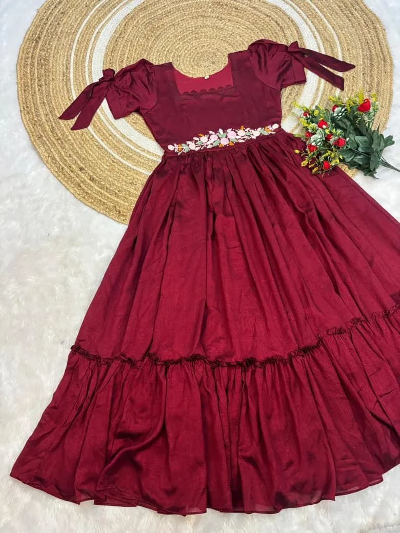 😍😍Premium Vichithra Silk Yamini Maxi Gown😍😍